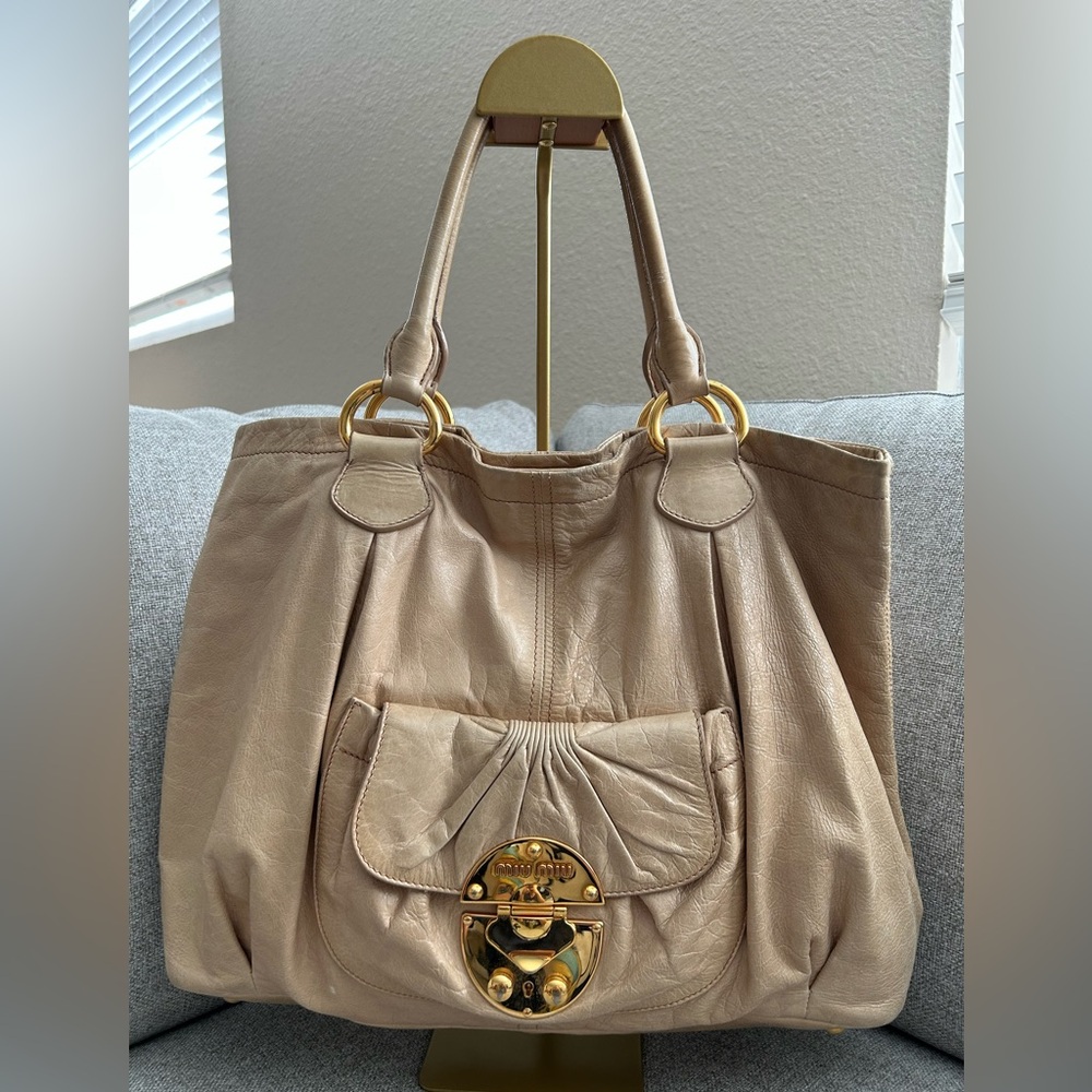 Miu Miu Leather Shoulder Bag